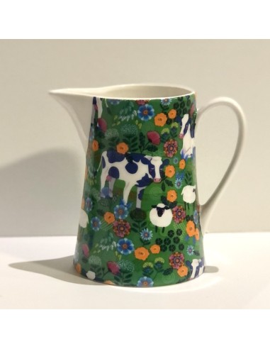 Small jug cows and sheep
