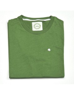 CAMISETA VERDE CON TREBOL BORDADO 2