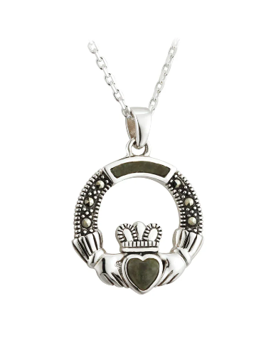 COLGANTE CLADDAGH CON MARMOL Y MARCASITA