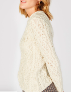 Aran Women's braided collar sweater 2