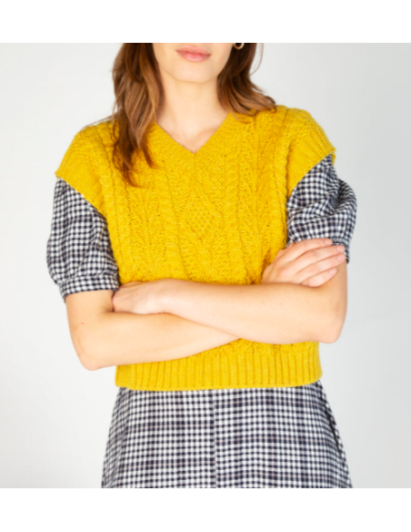 WOMEN'S WOOL VEST