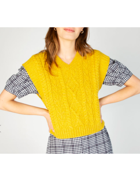 WOMEN'S WOOL VEST
