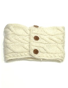CUELLO DE LANA CON BOTONES